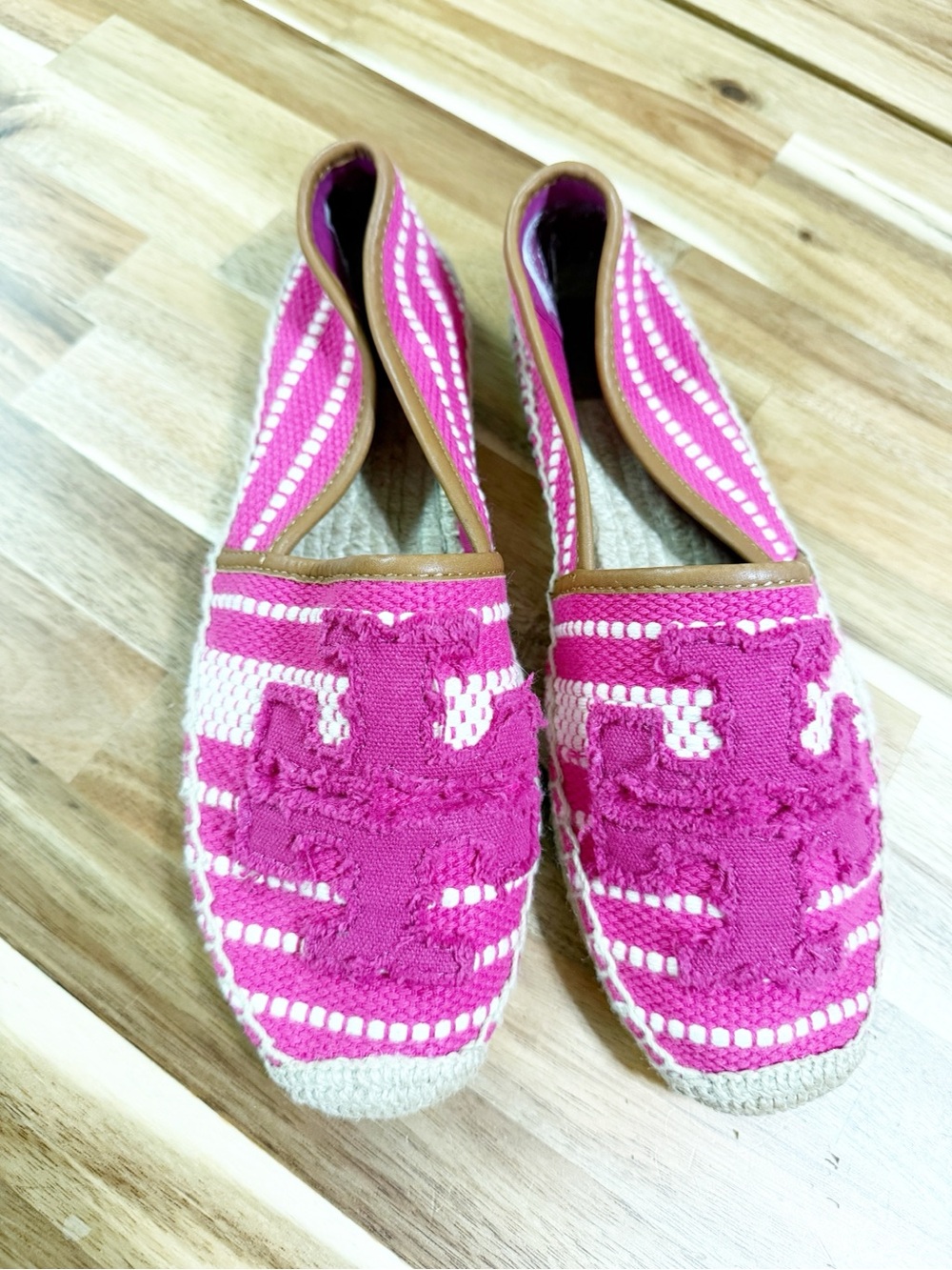 Tory Burch Shaw Espadrille in Hibiscus Flower / Royal Tan  Pink Braided Jute - Picture 2 of 9